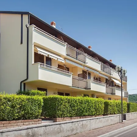 Appartamento Casa Lorella-con Piscina E Vista *